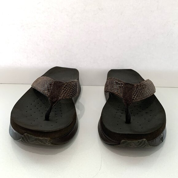 Volatile Textured Flip Flops Platform Sandals Slip On Wedge Brown Size 7 - Picture 2 of 5